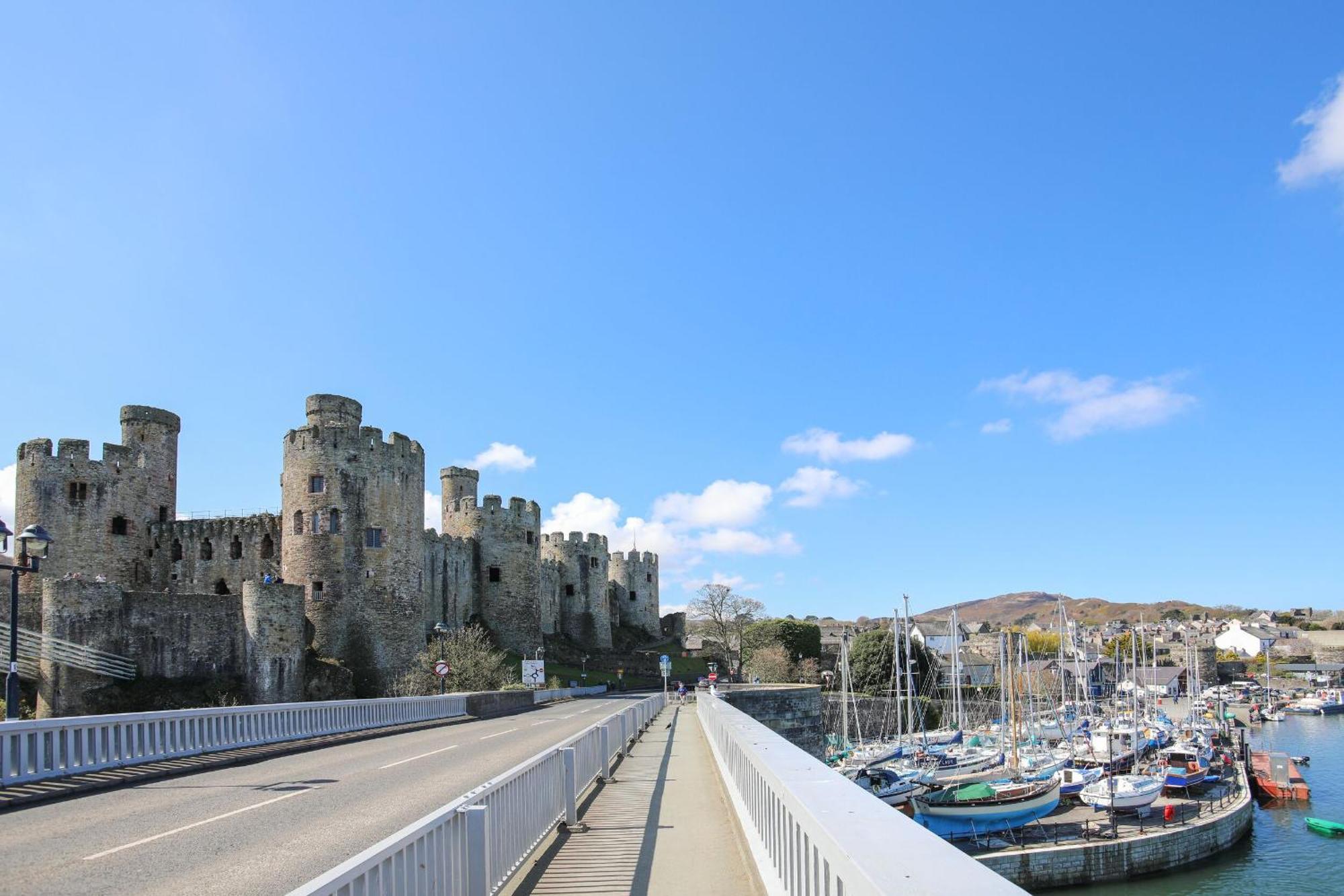 3 Trem Afon Villa Llansanffraid Glan Conwy ภายนอก รูปภาพ